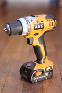 visseuse AEG powertools