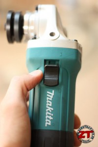 Meuleuse-MAKITA-4