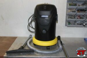 Aspirateur Karcher AD3200