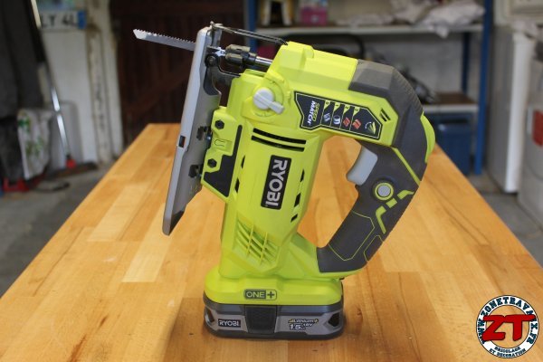 Test : Scie sauteuse pendulaire Ryobi R18JS-0