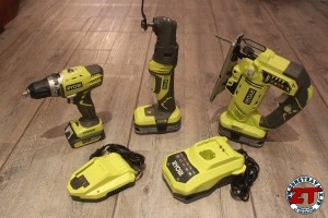 Ryobi Scie sauteuse pendulaire R18JS (3)