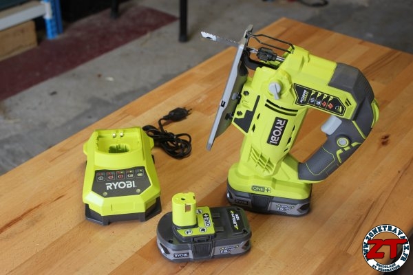 Test complet de la scie sauteuse RYOBI sans fil R18JS - Zone Outillage