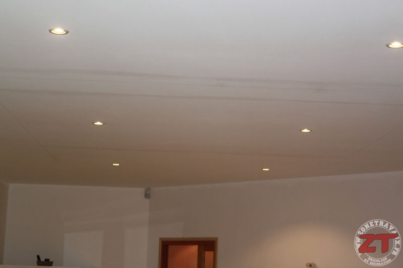  faux plafond spot led  ZoneTravaux bricolage 