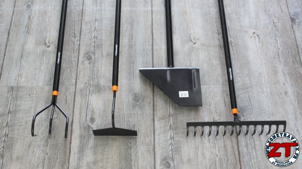 Test FISKARS : Outils de jardinage SOLID