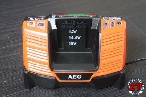 Test AEG Perceuse visseuse percussion BSB 18 CBL LI 402C