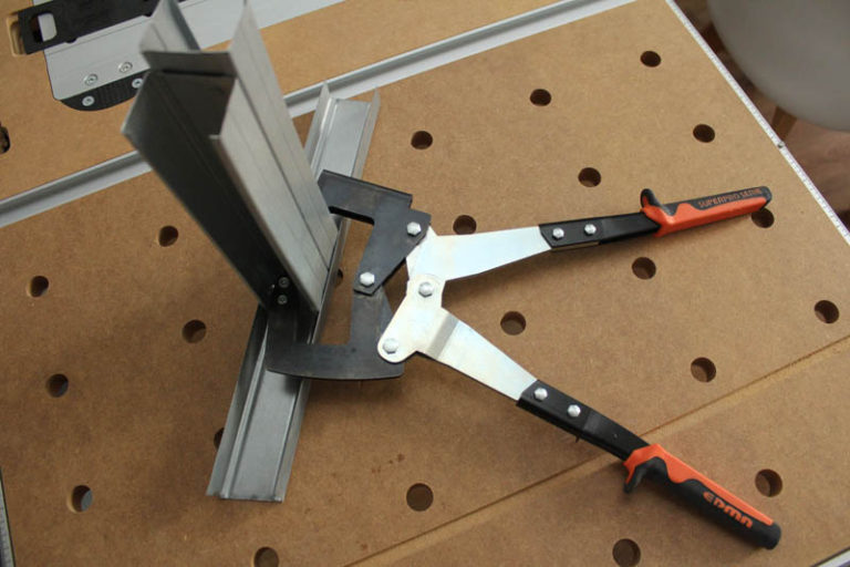 Test outillage placo La pince à sertir EDMA TwinProfil