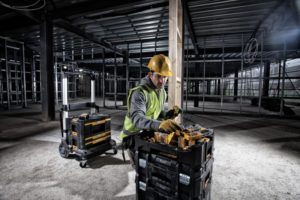 DEWALT-EXTREME-FLEXTORQ